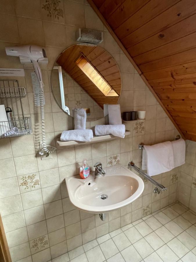 Hotel Pension Balthasar Müden Kültér fotó
